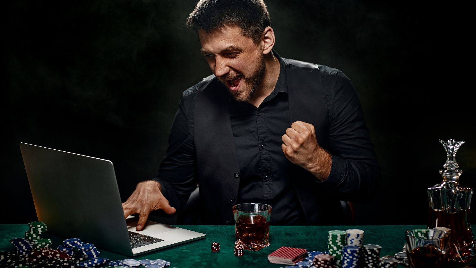 The Evolution of Poker Online: A Nostalgic Journey for Professional Poker Players - Wave Tech Global