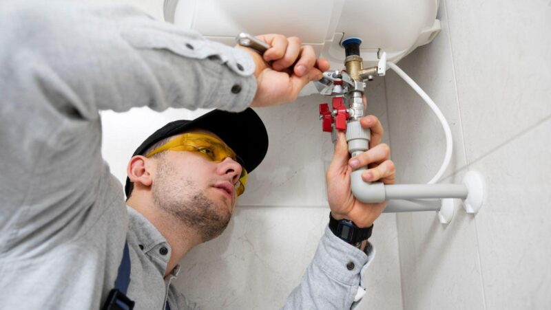 faulty plumbing repair, urgent plumbing issues, clogged drain solutions, leaking pipe repair, burst pipe repair, plumbing troubleshooting tips, plumbing maintenance services, residential plumbing problems, commercial plumbing solutions, local plumbing contractors